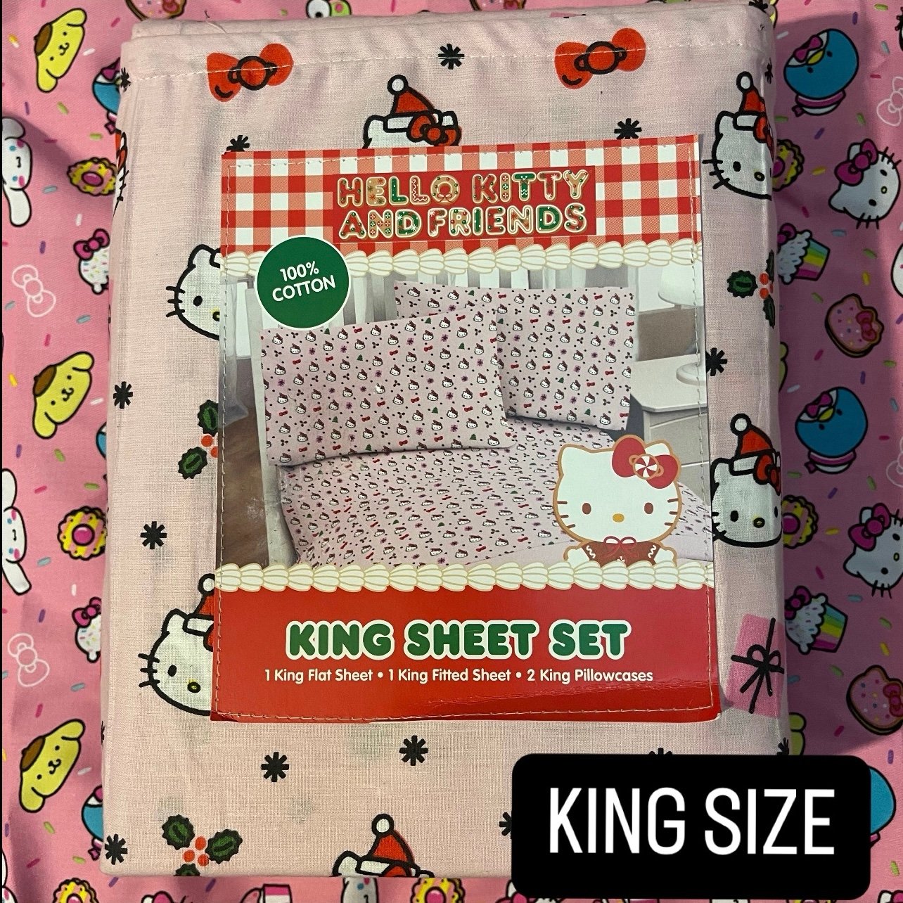 4PC KING Size Hello Kitty Christmas Sheets