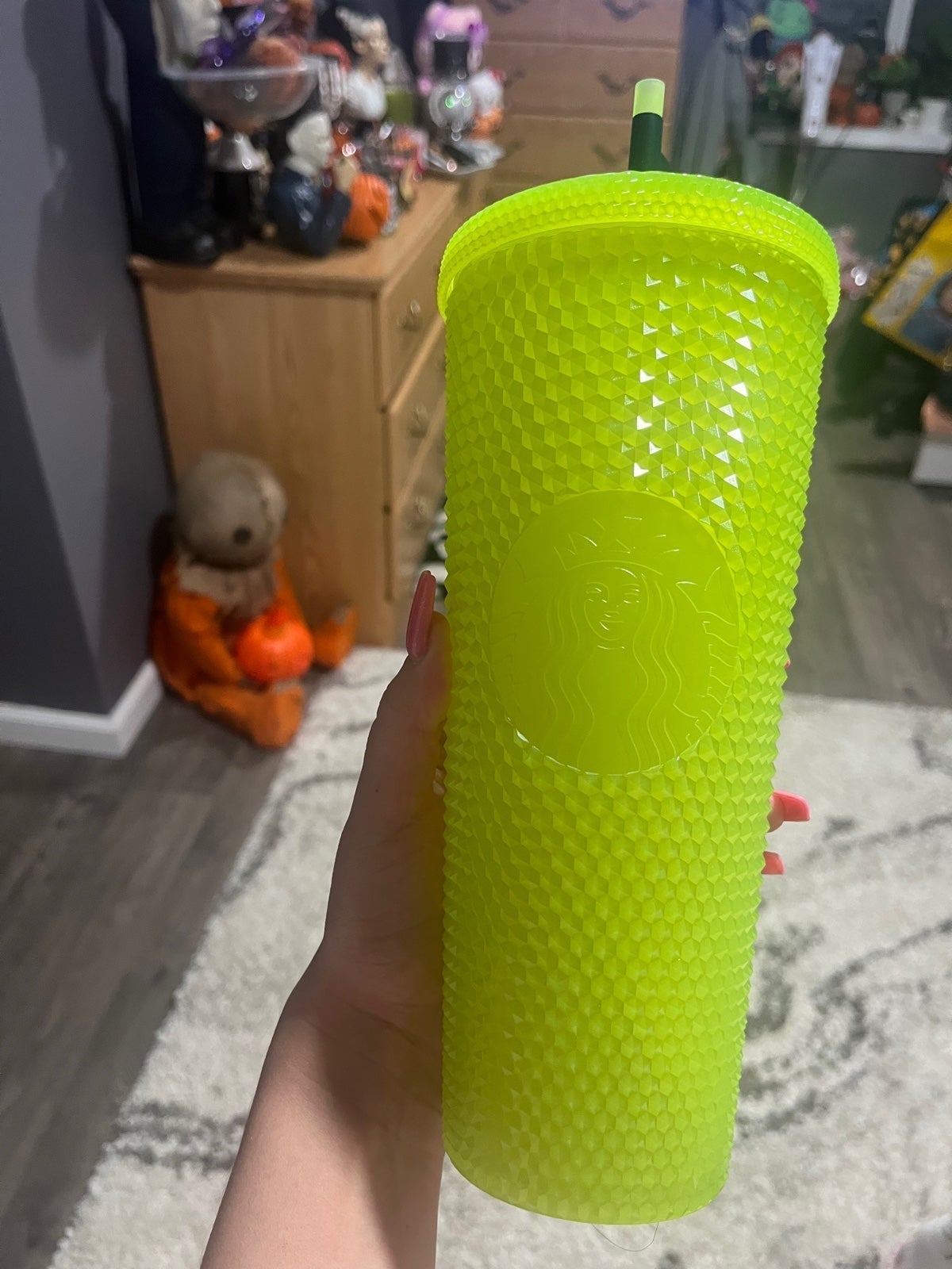 Venti Starbucks glow in the dark studded
