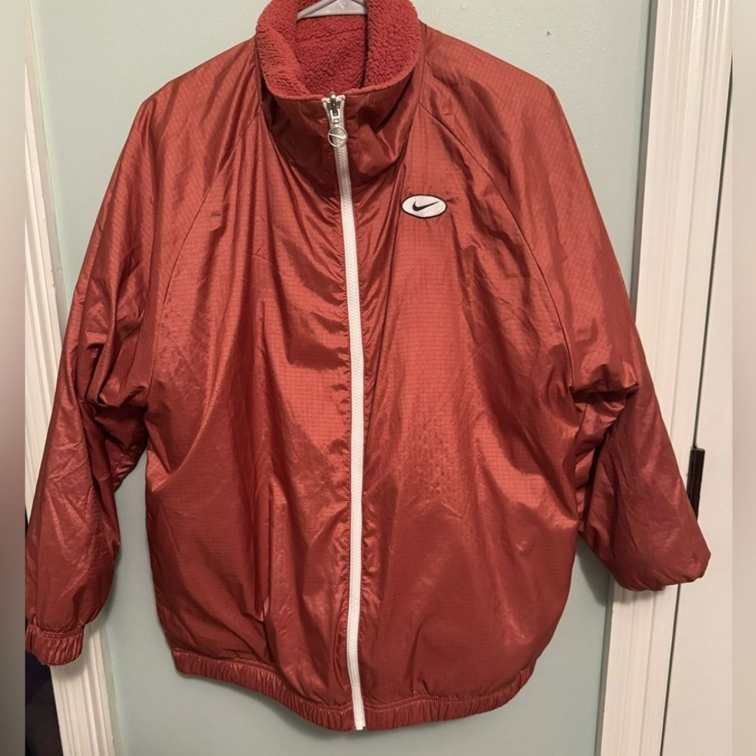 Nike Swoosh reversible Boa jacket SzXs Asian Sizing.