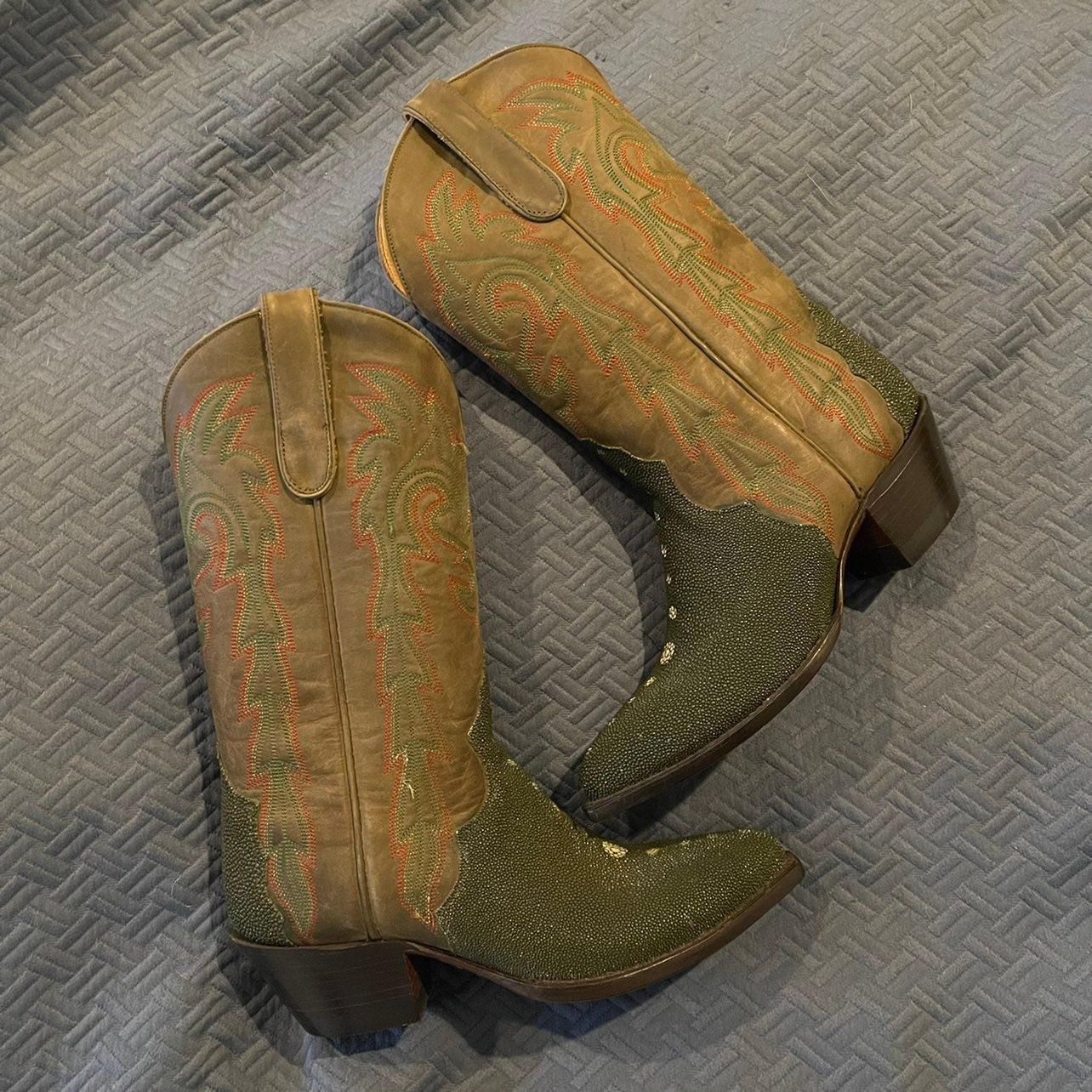 Lebedas Leather Hand Made Olive Cowboy Boots Embroidered 7.5 NWT 600 Sharkskin