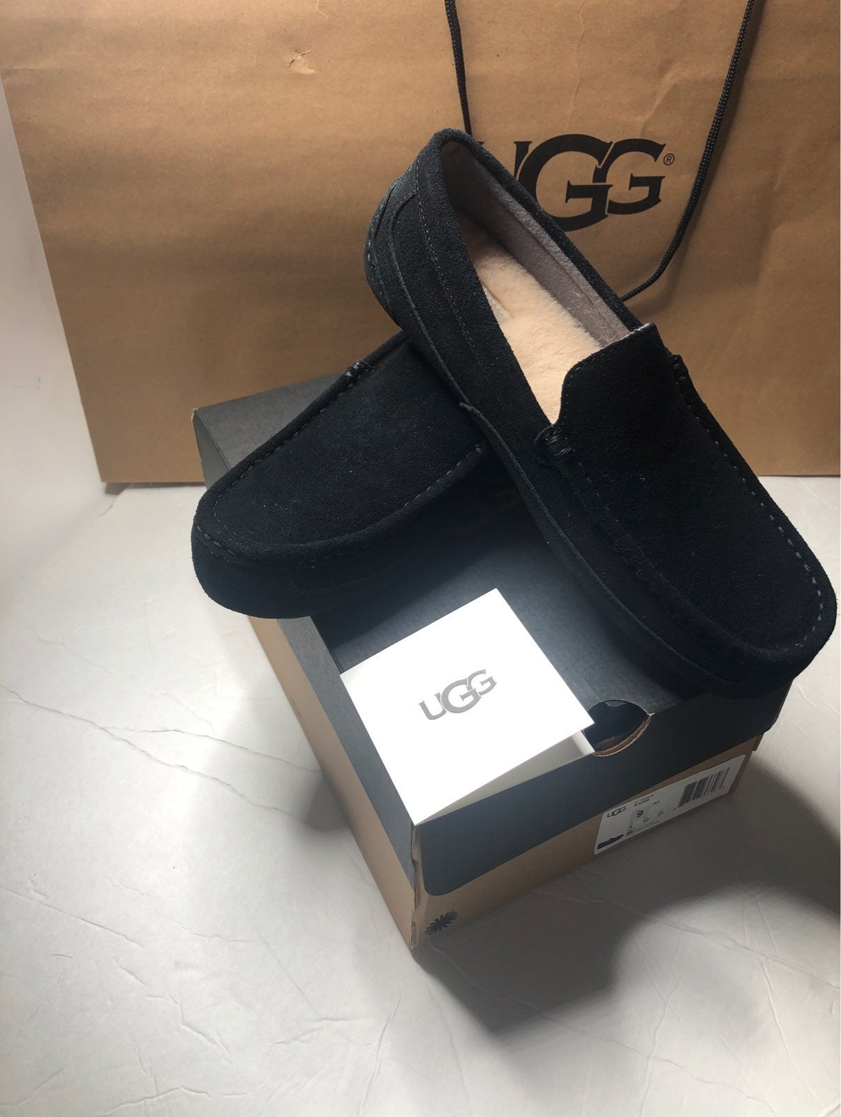 UGG M ALDER Black Loafer size 9