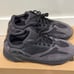 Adidaa Yeezy Boost 700 - Utility Blk