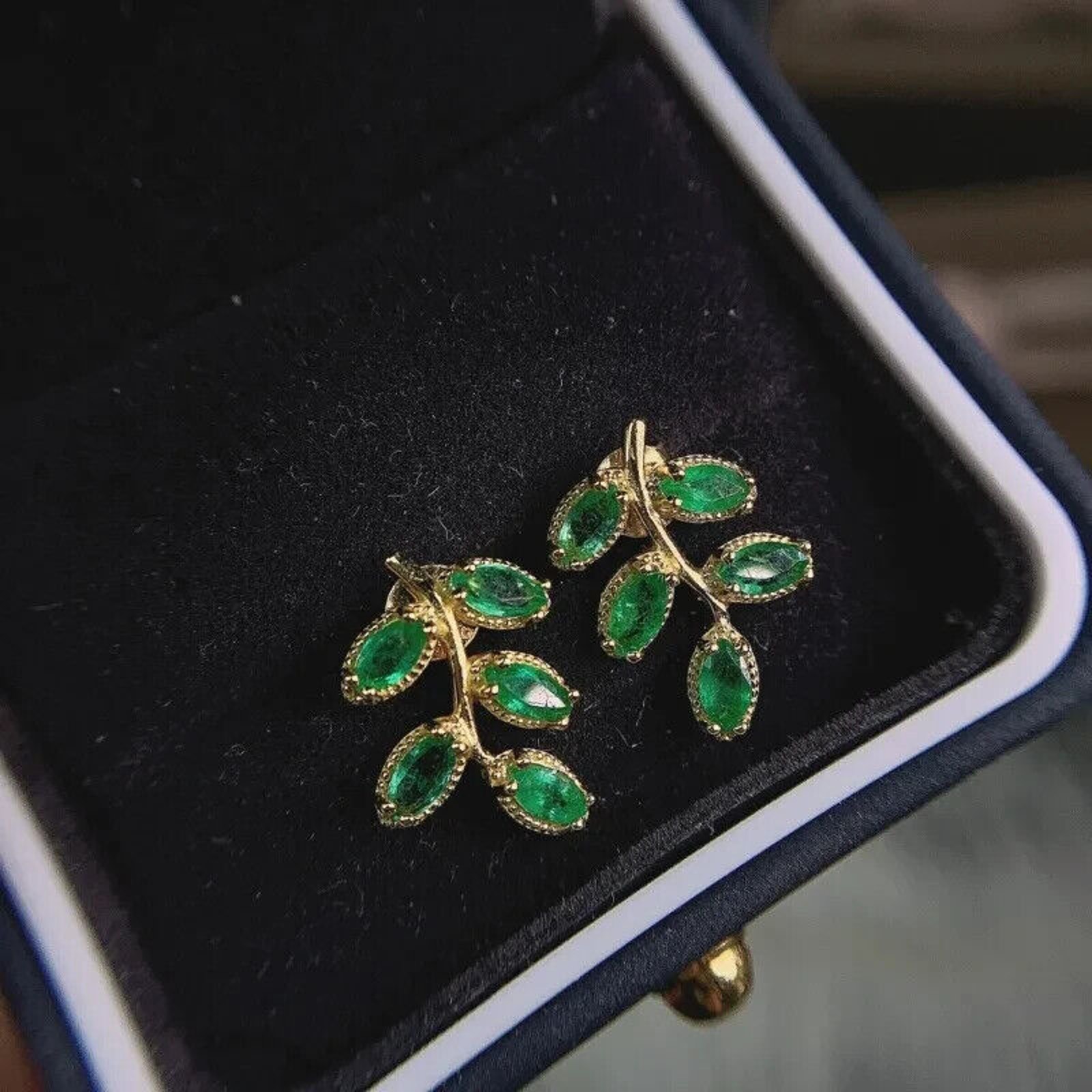Natural Emerald Leaf Earrings, Emerald Stud Earrings Leaf Pattern Platinum