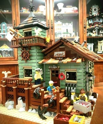 Building block toy house
