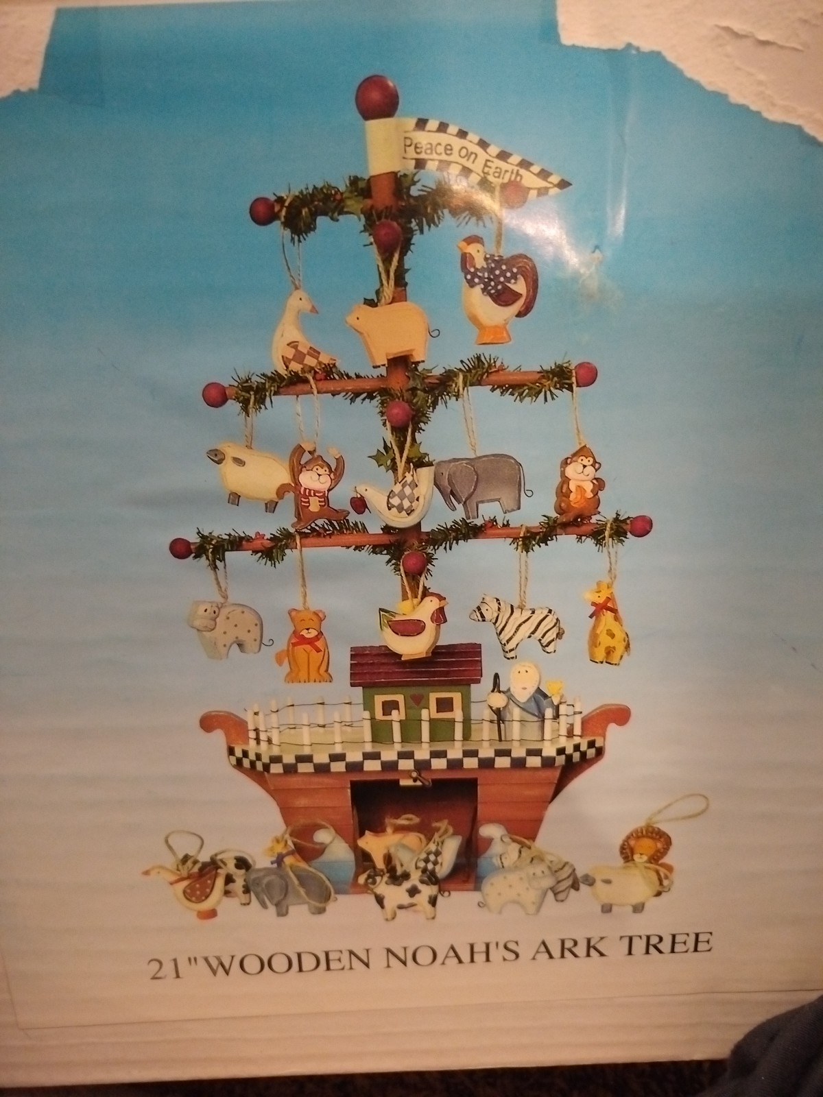 21 wooden Noah's ark tree