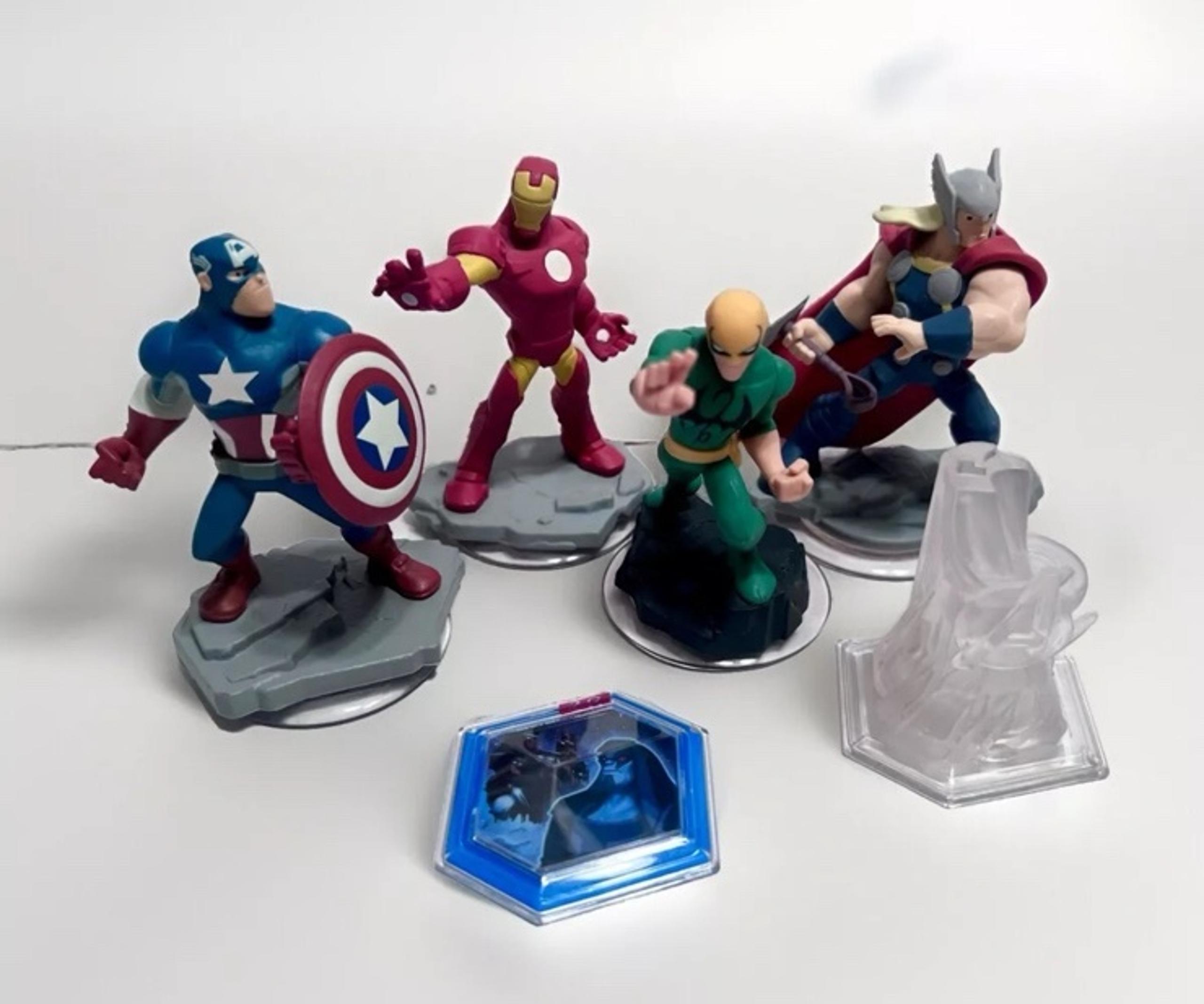 Disney Infinity 2.0 Marvel Lot of 4 Figures Iron Man Thor Captain America & Disc