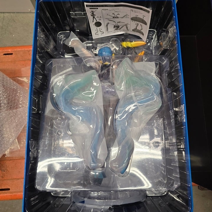 Hatsune Miku: My Dear Bunny Ver. 1/4 Scale Figure