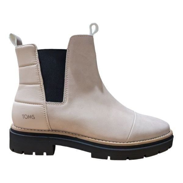 NWT Toms Women's Skylar Chelsea Boot Size 9.5