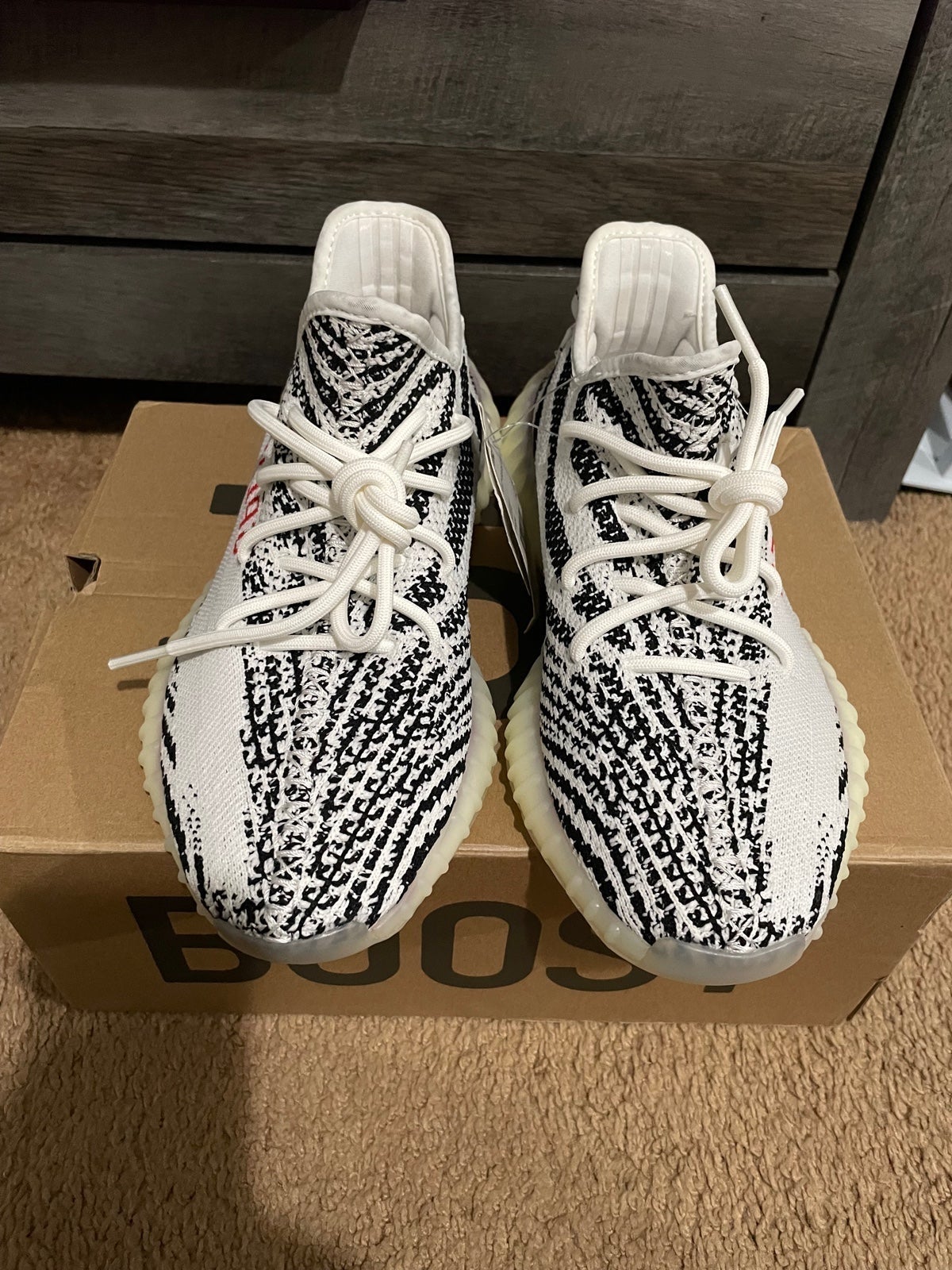 Adidas Yeezy Boost 350 V2 Zebra