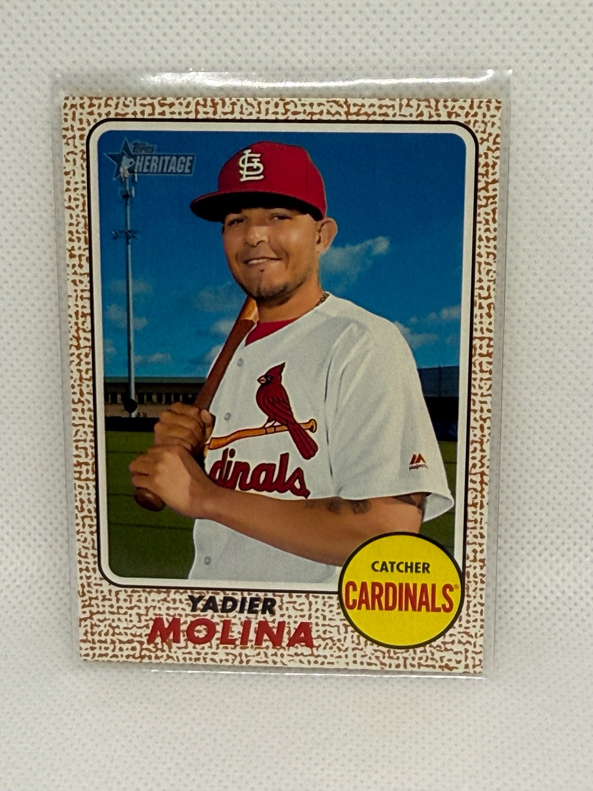 2017 Topps Heritage Bright Yellow Back /25 Yadier Molina #77