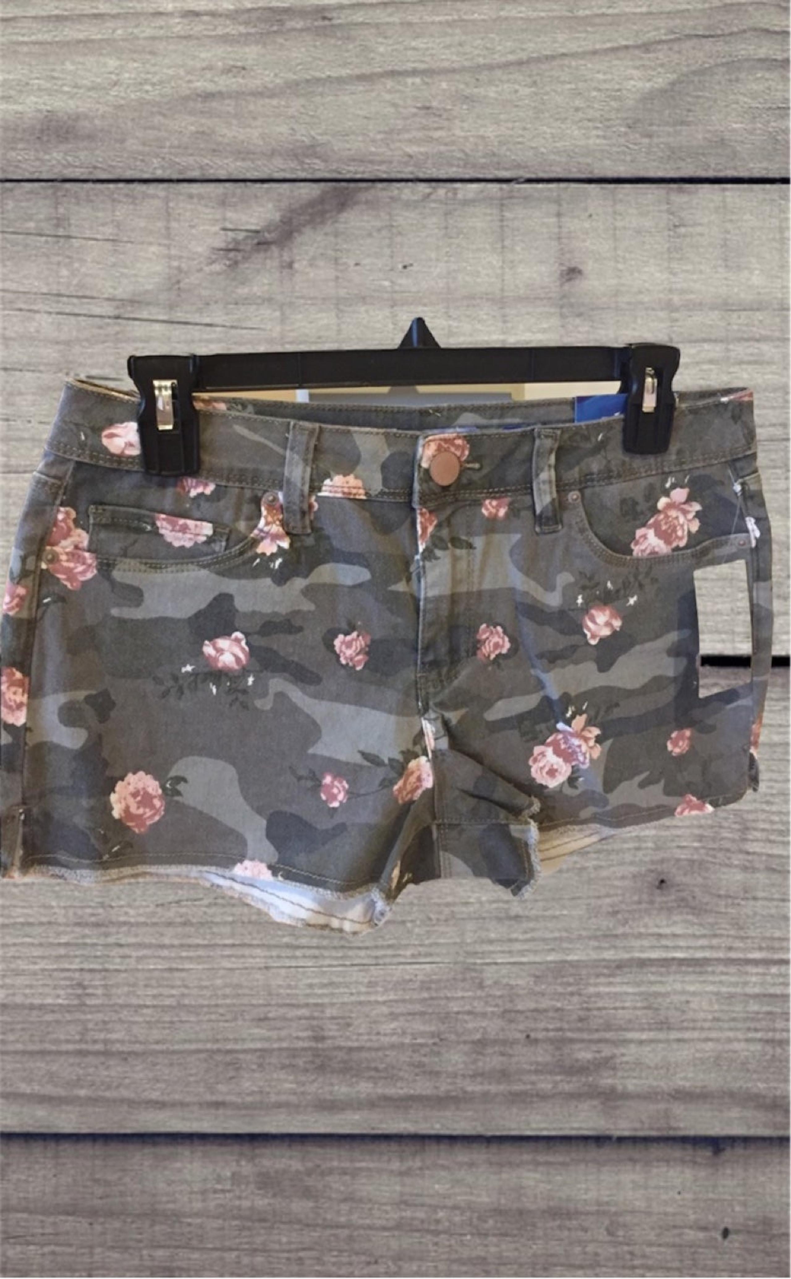 YMI Camo Shorts Denim Floral Shorts Womens 7