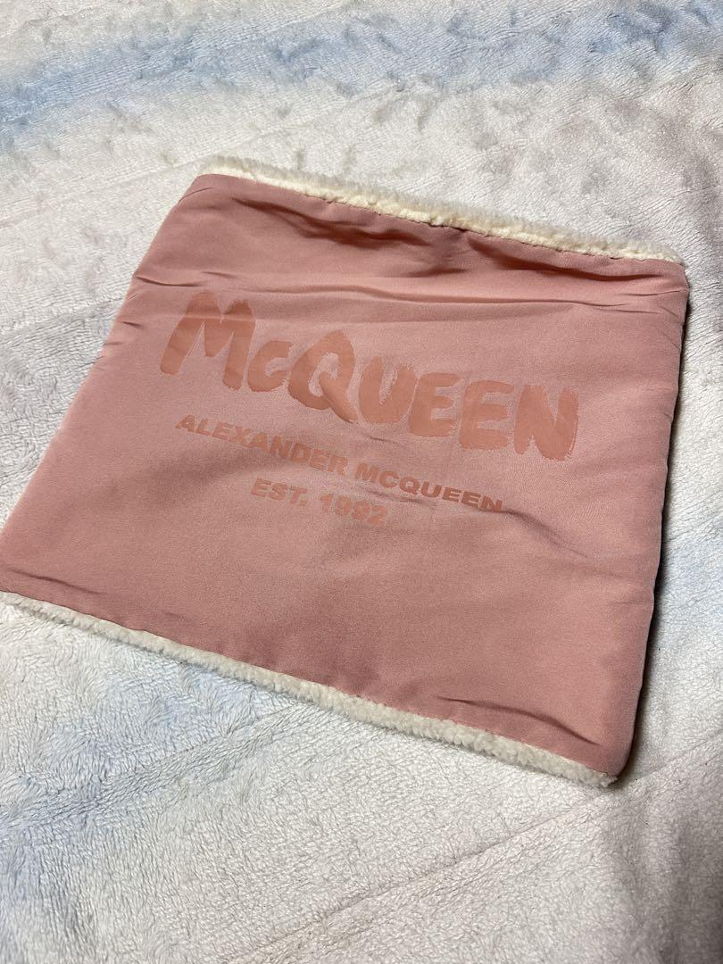 格安販売中 Alexander McQueen Logo Neck Warmer Scarves 小物