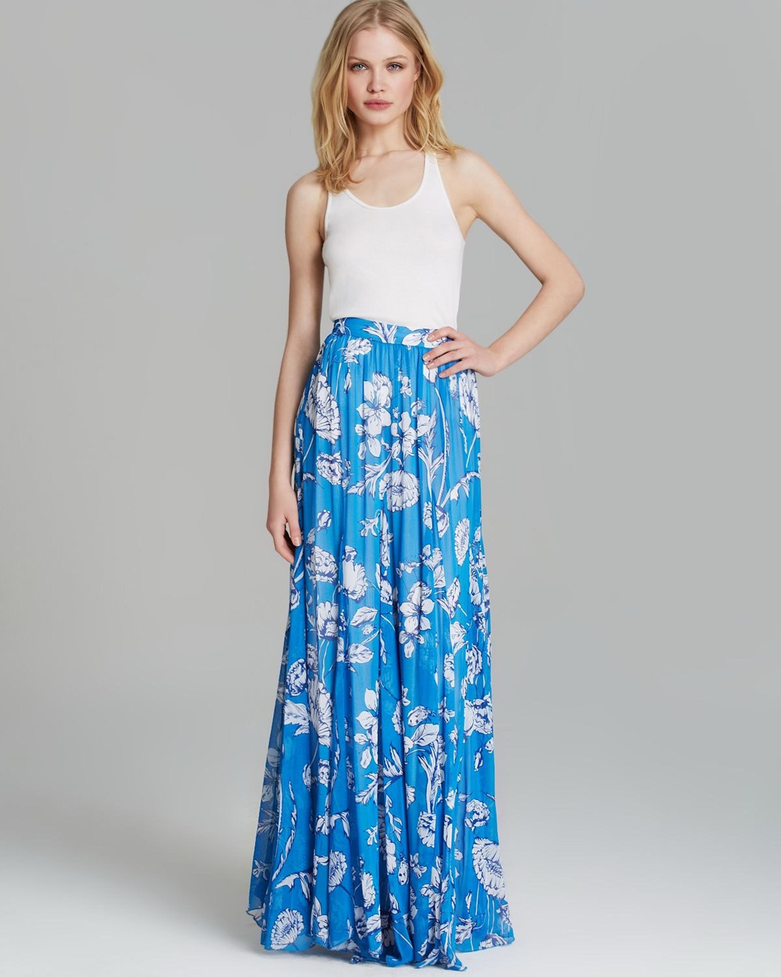 USED Alice & Olivia Blue with White Floral Maxi Skirt