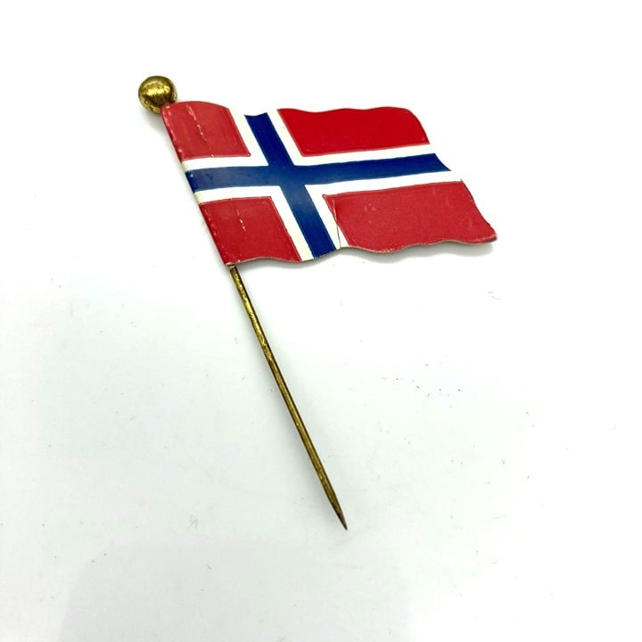 Antique Pin 1914 Souvenir of Minneapolis Gazette Norway Centennial Celebration