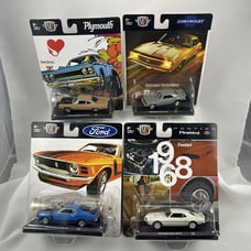 M2 Machines 1:64 Auto-Drivers R85 Complete Set of 4 Road Runner Camaro Mustang +