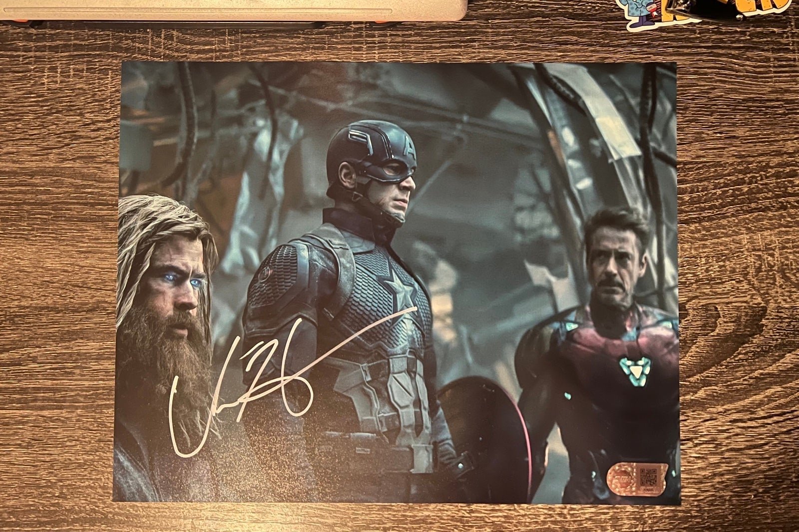 Chris Hemsworth 11x14 as Thor Autograph Avengers Endgame