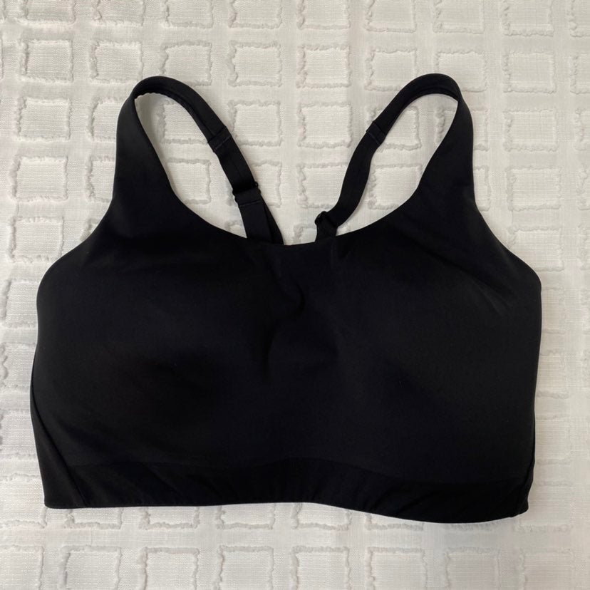 NWT $69 Athleta Gigi Sports Bra Black XS M XL #86882 Compression Current Season NWT $69 Athleta Gigi Sports Bra Black XS M XL #86882 Compression Current Season