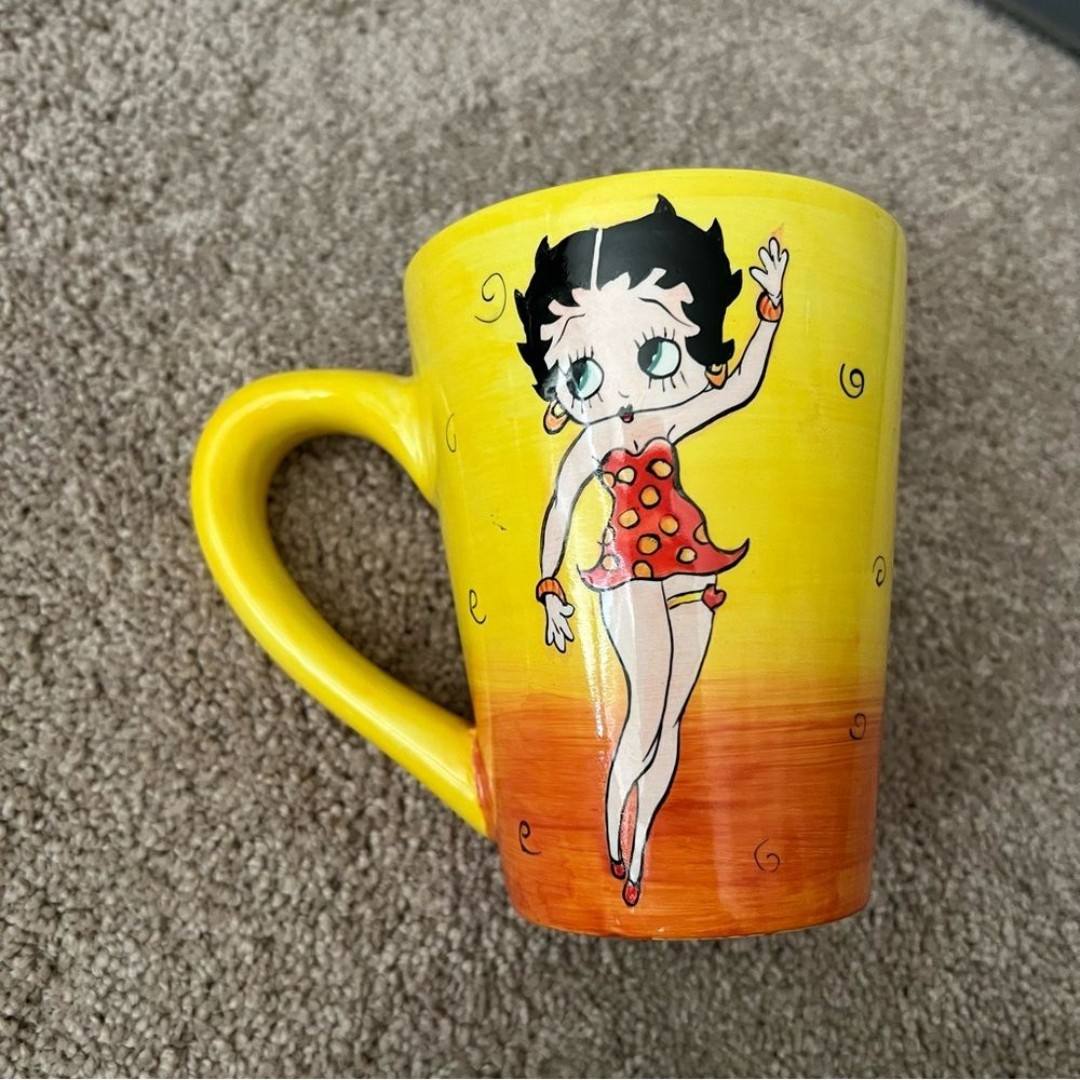 Vintage 2001 Betty Boop Yellow Orange Ombre King Features Syndicate Mug