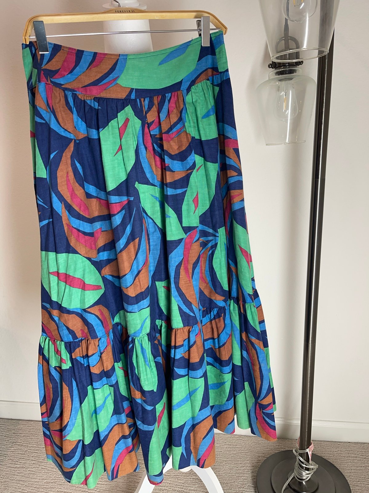 Guy Laroche Abstract Calla lily skirt