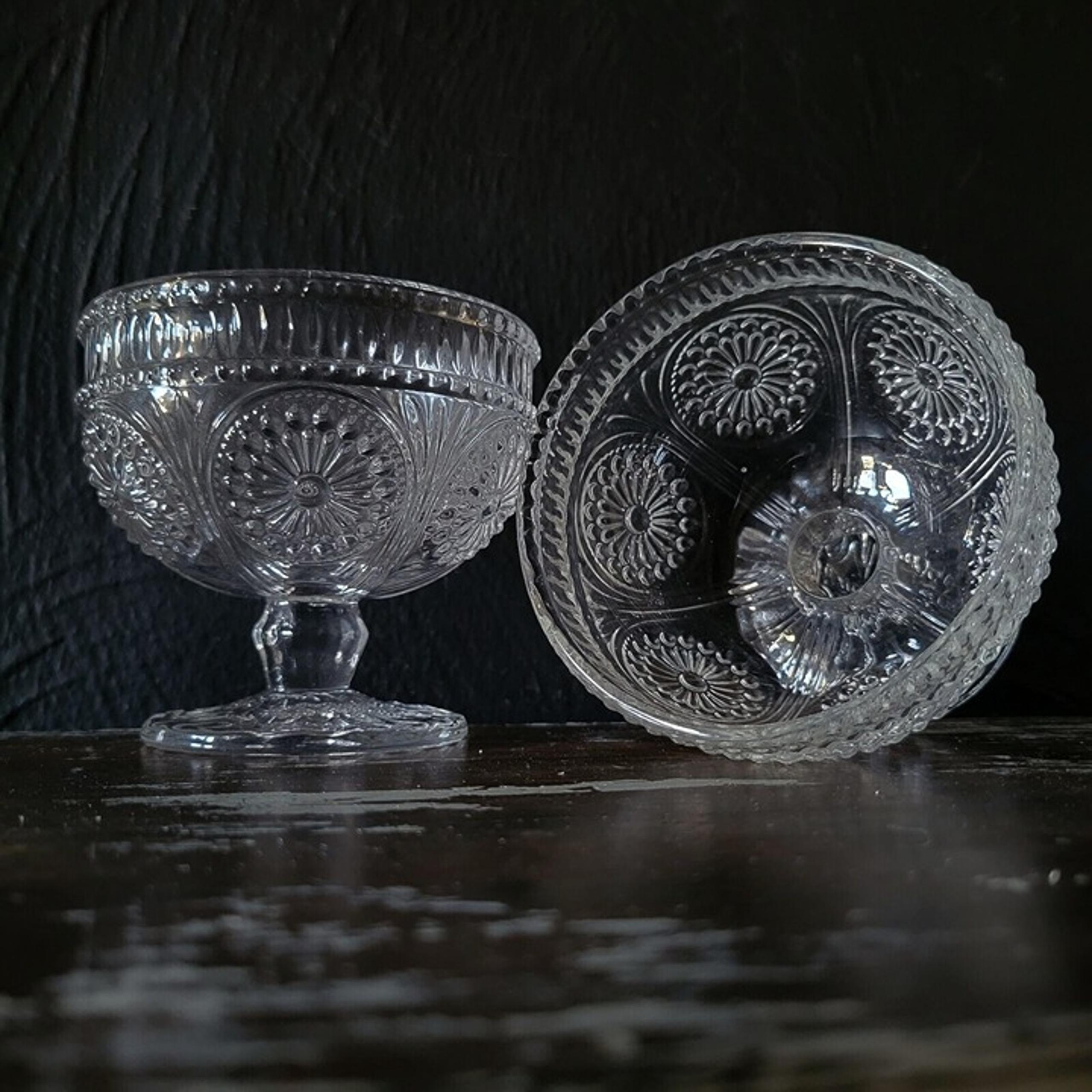 The Pioneer Woman Adeline 10 oz Clear Glass Sundae Bowl, Dessert Bowl ( 4 of 4 )
