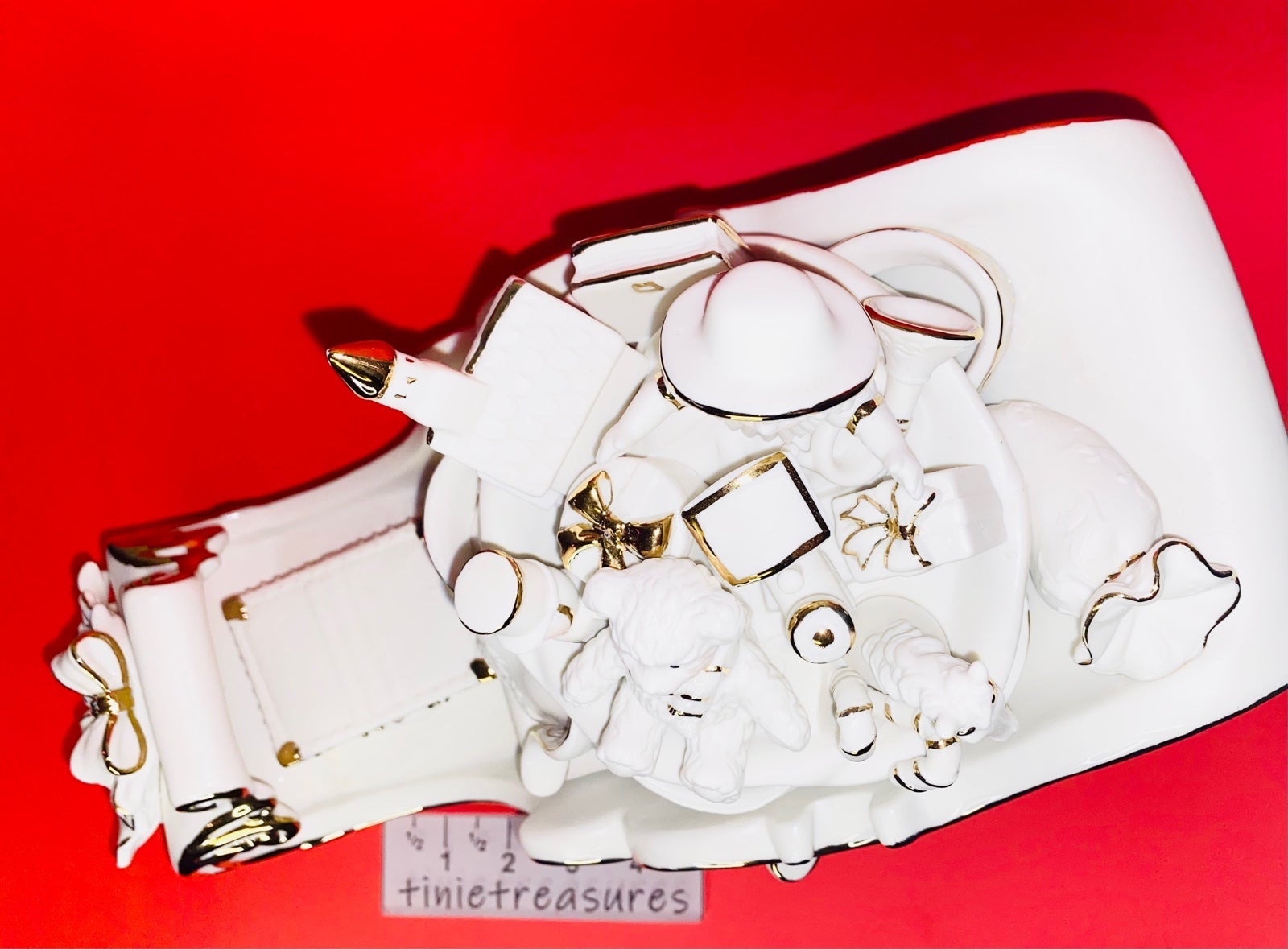 Vtg 2001 Grandeur Porcelain Santa Sleigh White gold shops tone tinietreasures