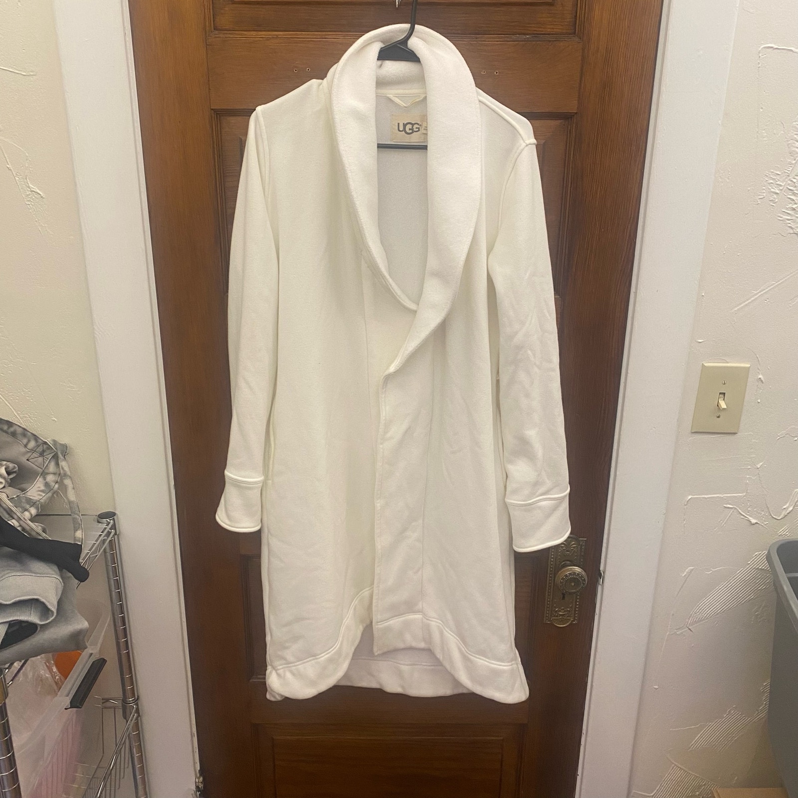 Ugg Women's Robe size XS White Cream Color Soft