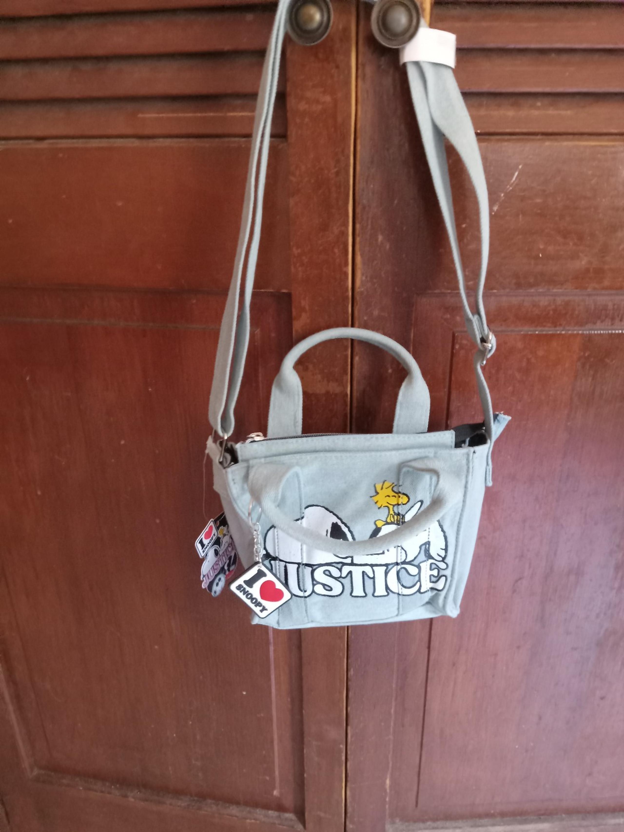 Snoopy pocketbook