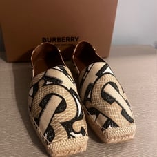 Burberry espadrilles