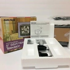 VINTAGE RADIO SHACK 5 B&W HOME/AUDIO TV