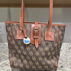 Dooney & Bourke Shoulder Bag
