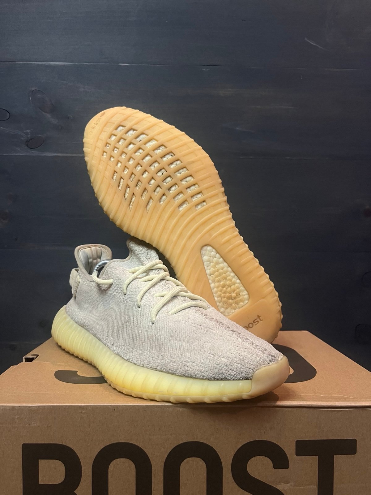 Yeezy Boost 350 V2 Butter Sz 12