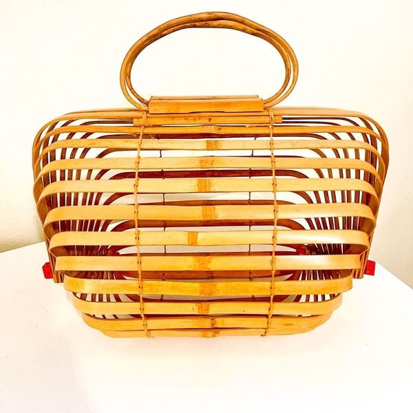 Vintage 1940’s Collapsible Accordion Bamboo Bag Made in Occupied Japan
