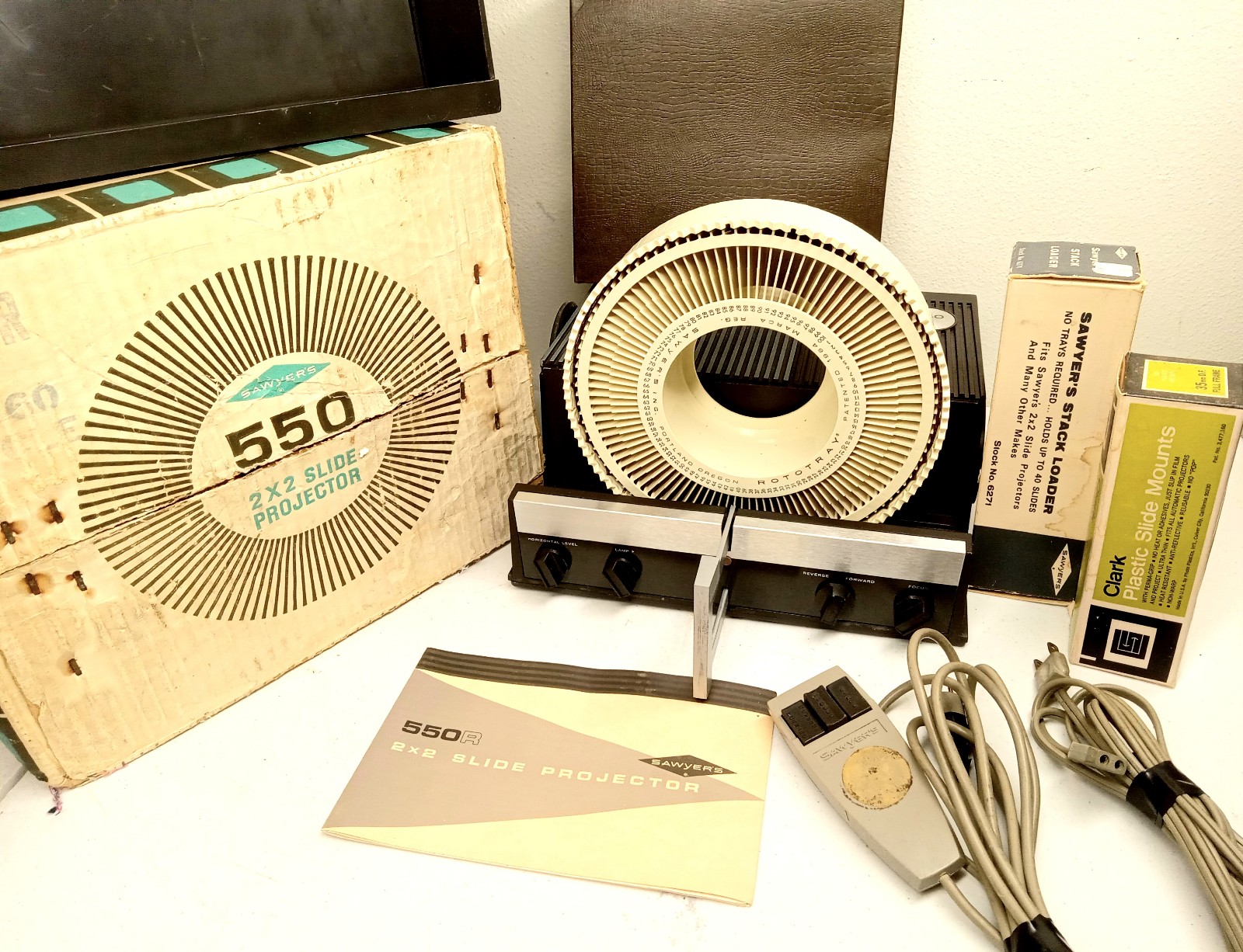 Sawyer's 550 slide projector In original box