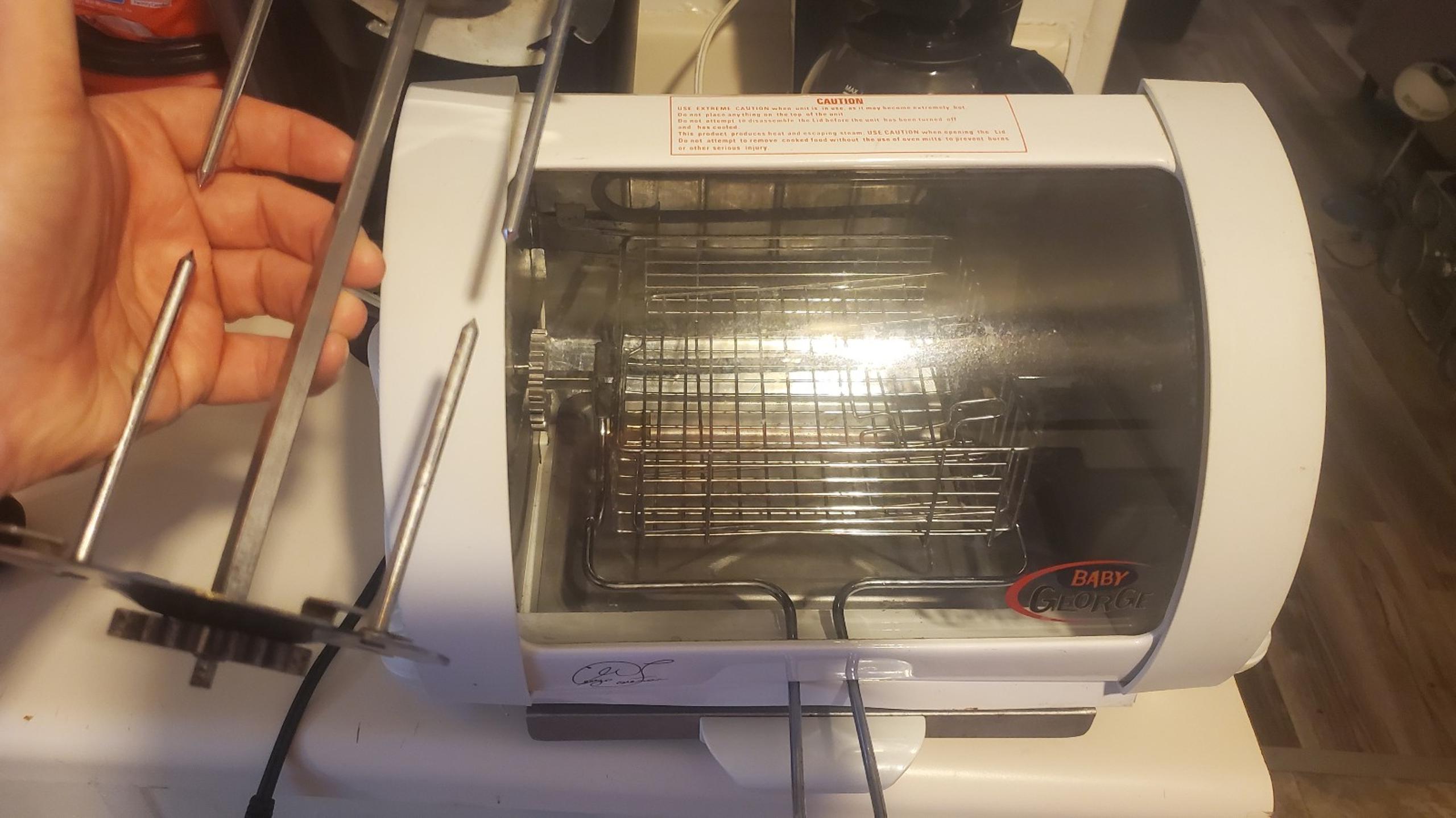 Baby George Foreman Rotisserie White Model GR59A With Basket & Rotisserie Works!