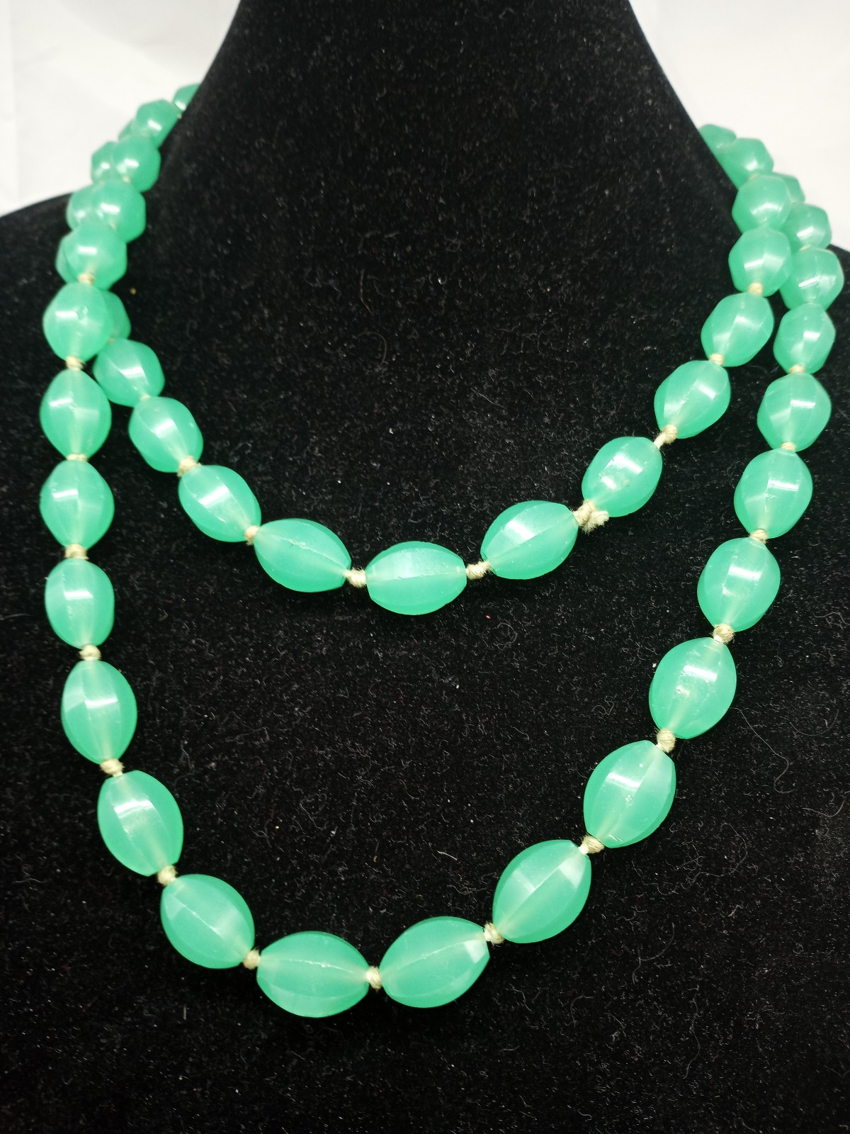 Vintage Czech Uranium Glass Art Deco Faceted Elongated Beaded Necklace 24 Inches