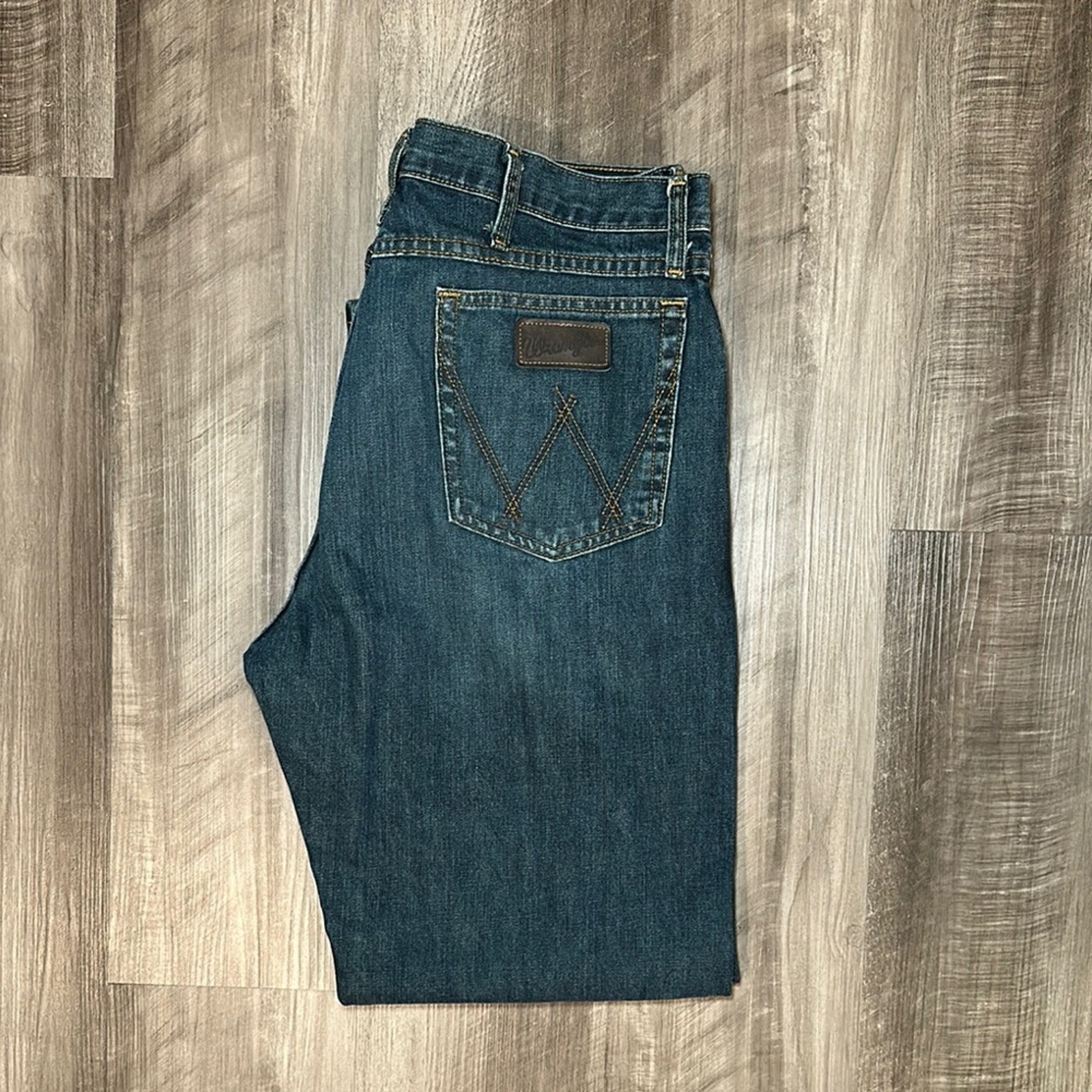 Wrangler 20X Style 01 Relaxed Jeans - 34x30