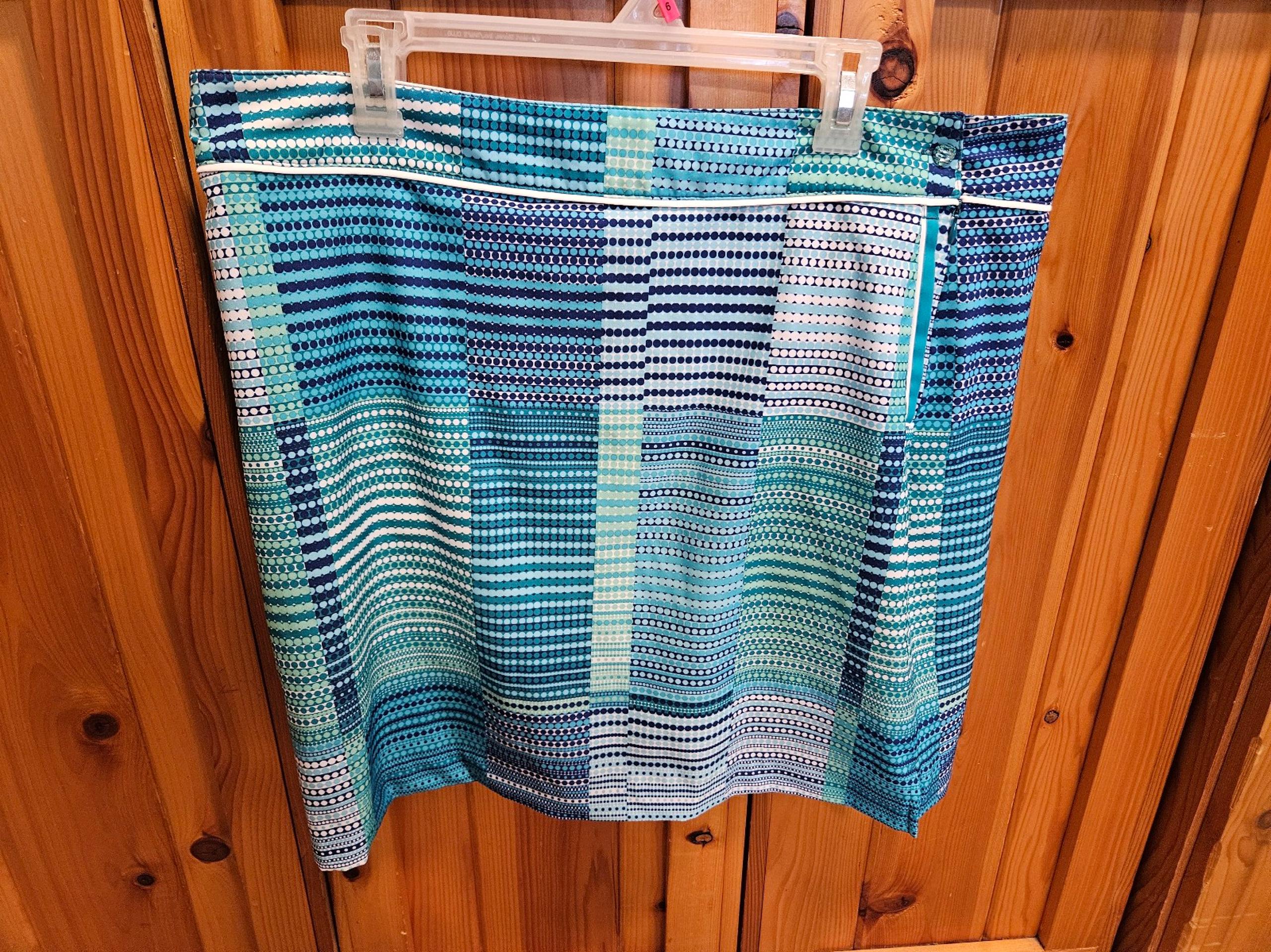 EP Pro Athletic Skort Green Blue Geo Print Stretch Short Skirt Golf Size 18