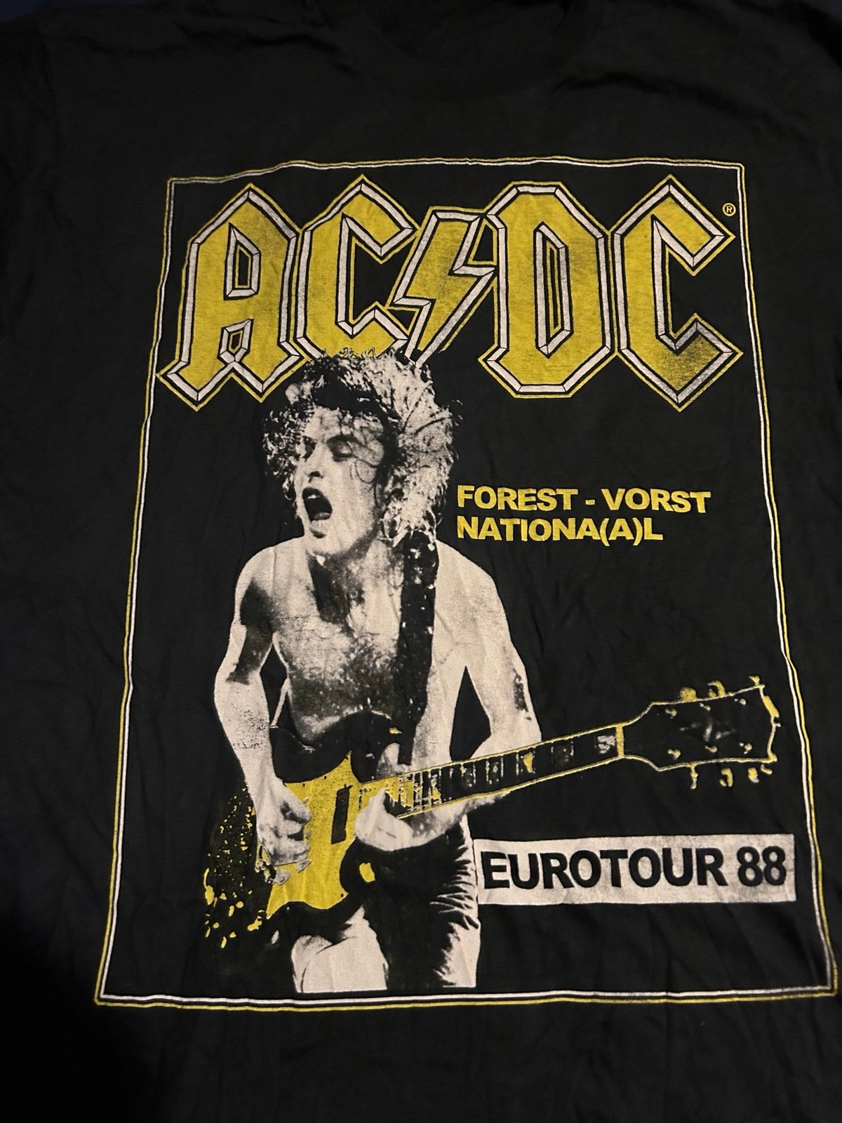 AC/DC Rare Licensed Shirt Large NWT