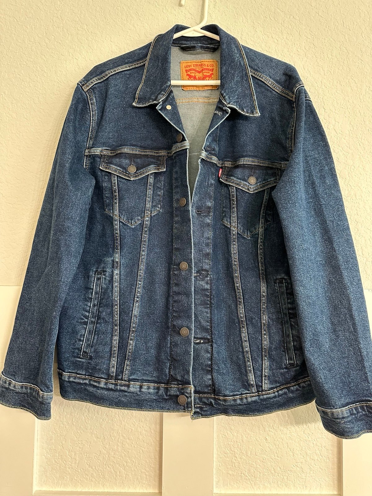 Levi’s Denim Trucker Jacket Size XL