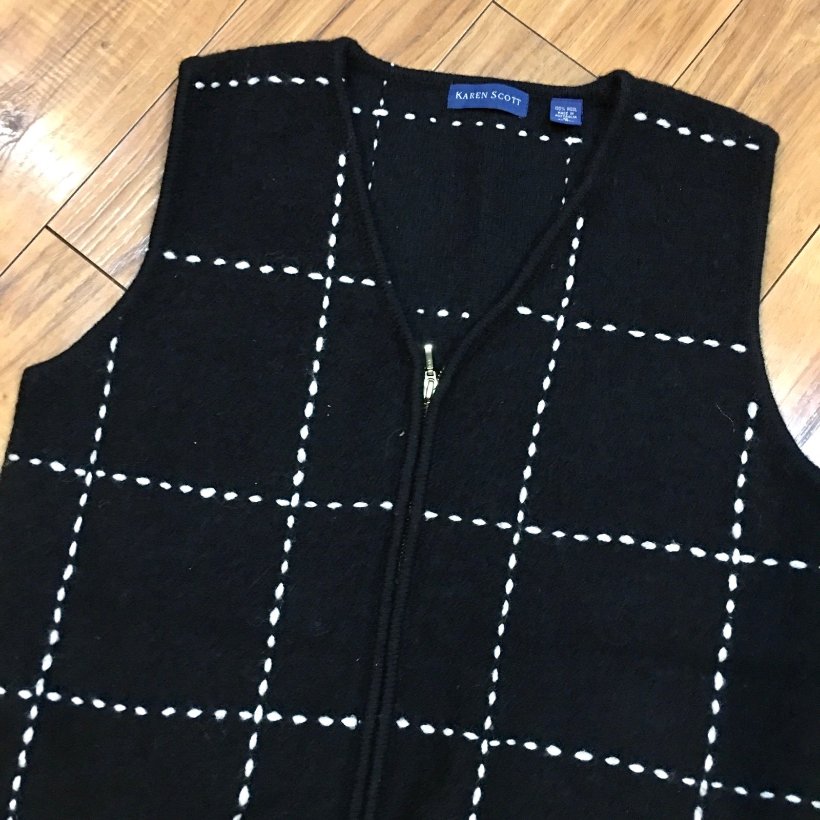 Vintage Karen Scott Vest black white