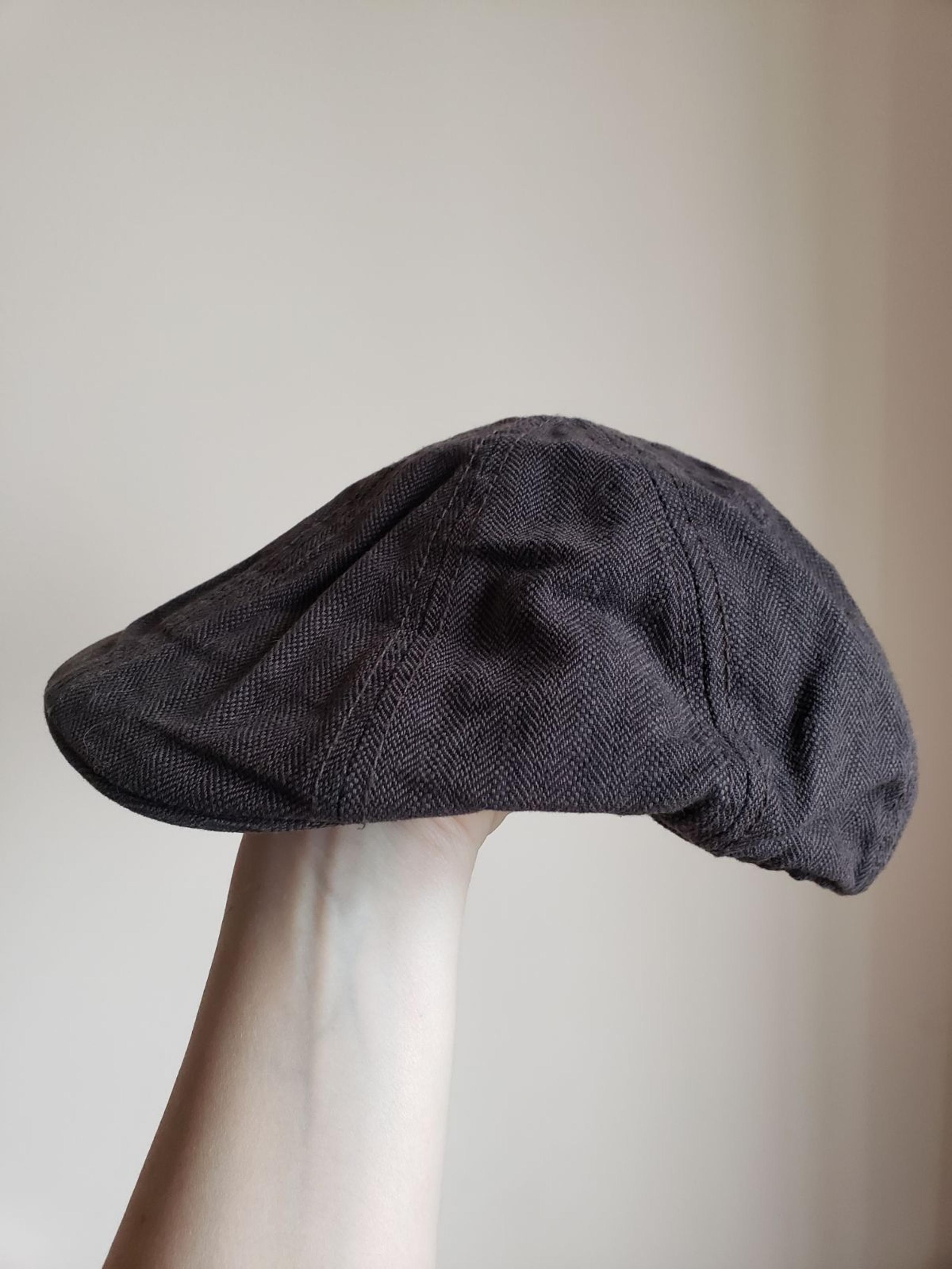 Boy's Gap Cap Hat size S/M. 100% cotton.