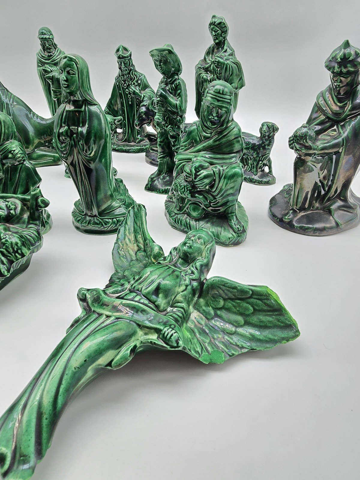 Vintage HOLLAND Mold Nativity Set Scene Glossy Green Ceramic