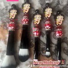 #M22 Betty Boop Makeup Brush Set