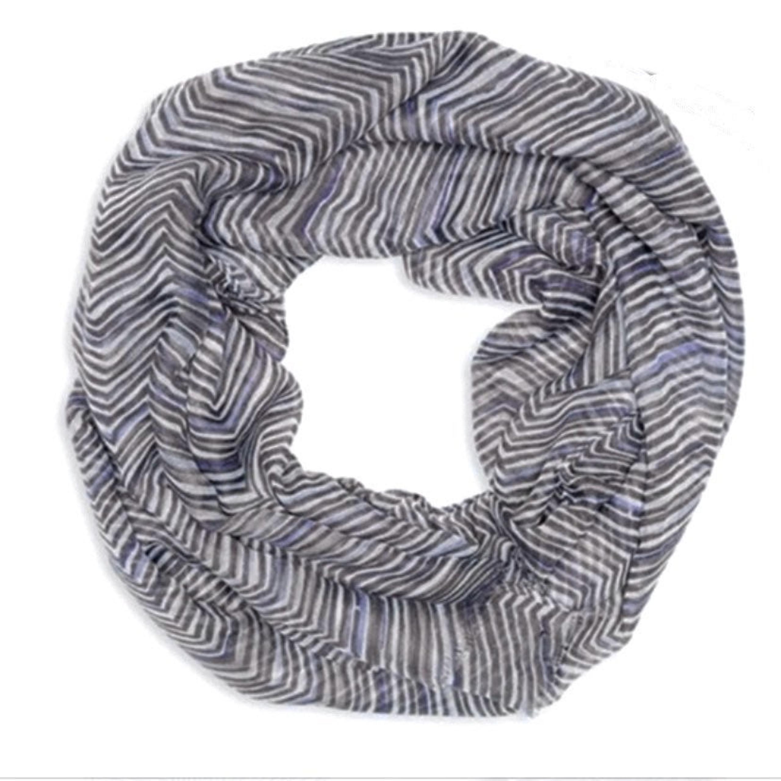 Thirty-one Avenue Scarf