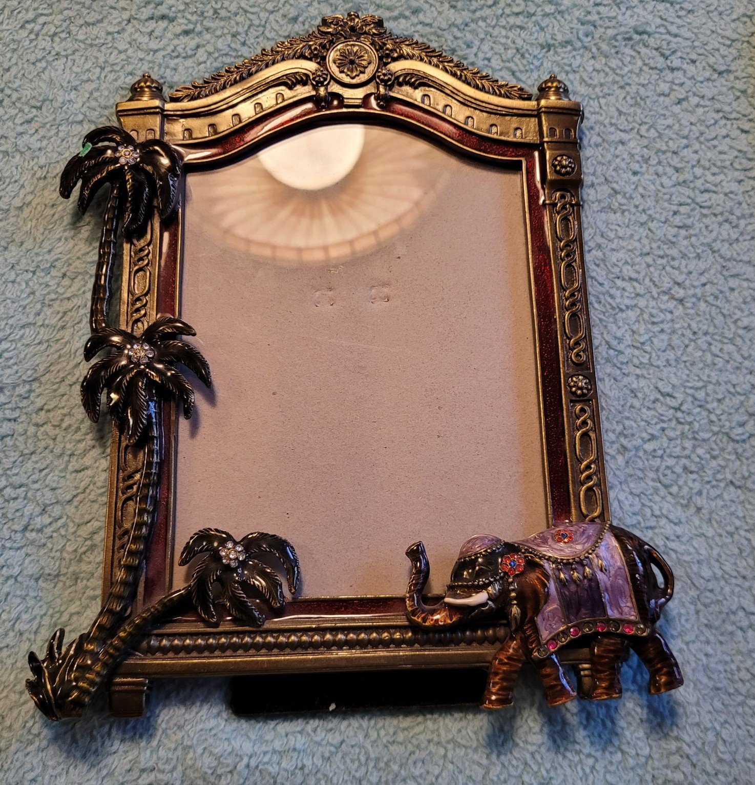 Picture frame solid brass elephant with palm trees and multicolored vintage.