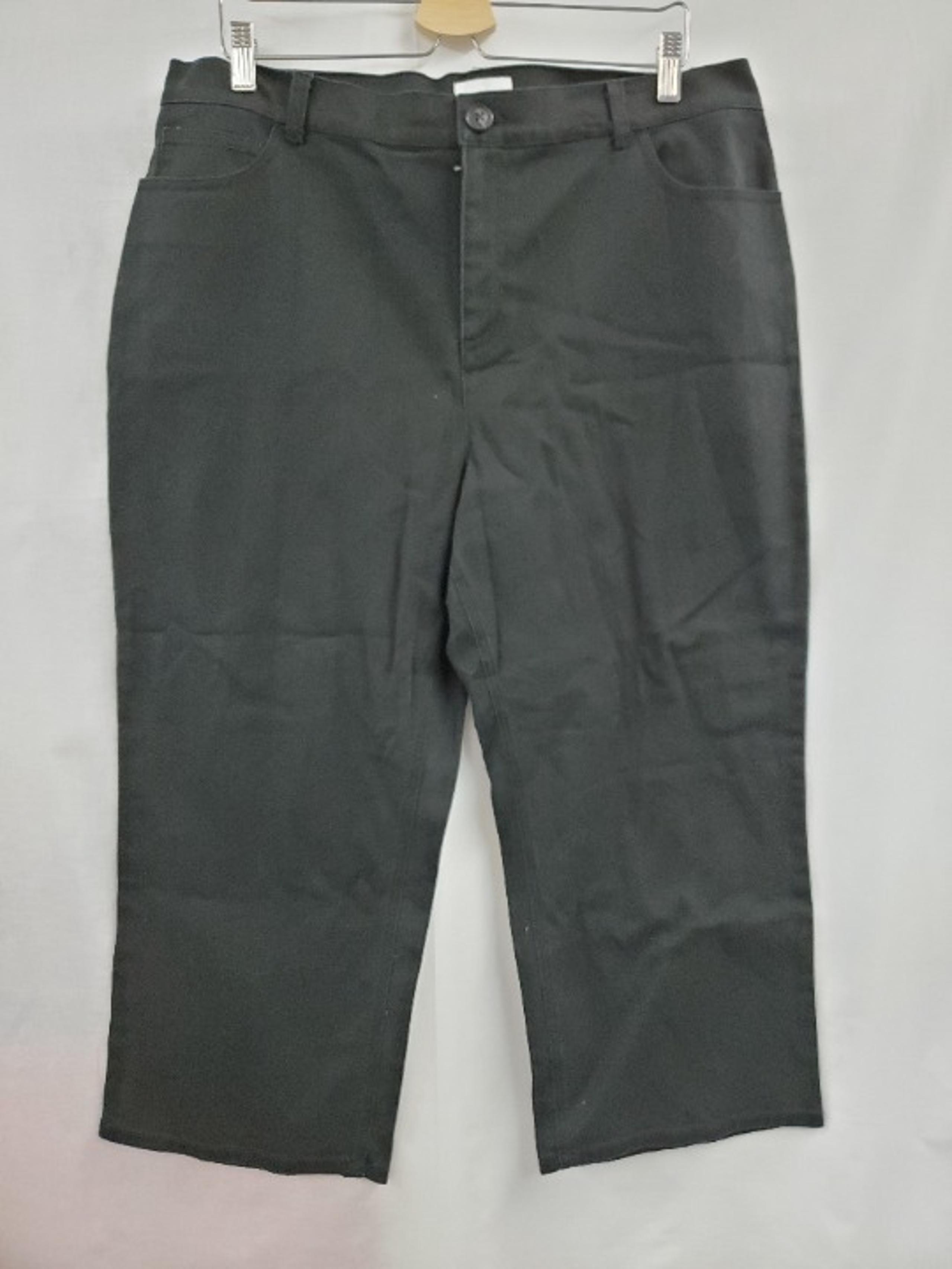 Charter Club Plus Size Black Capri Jeans