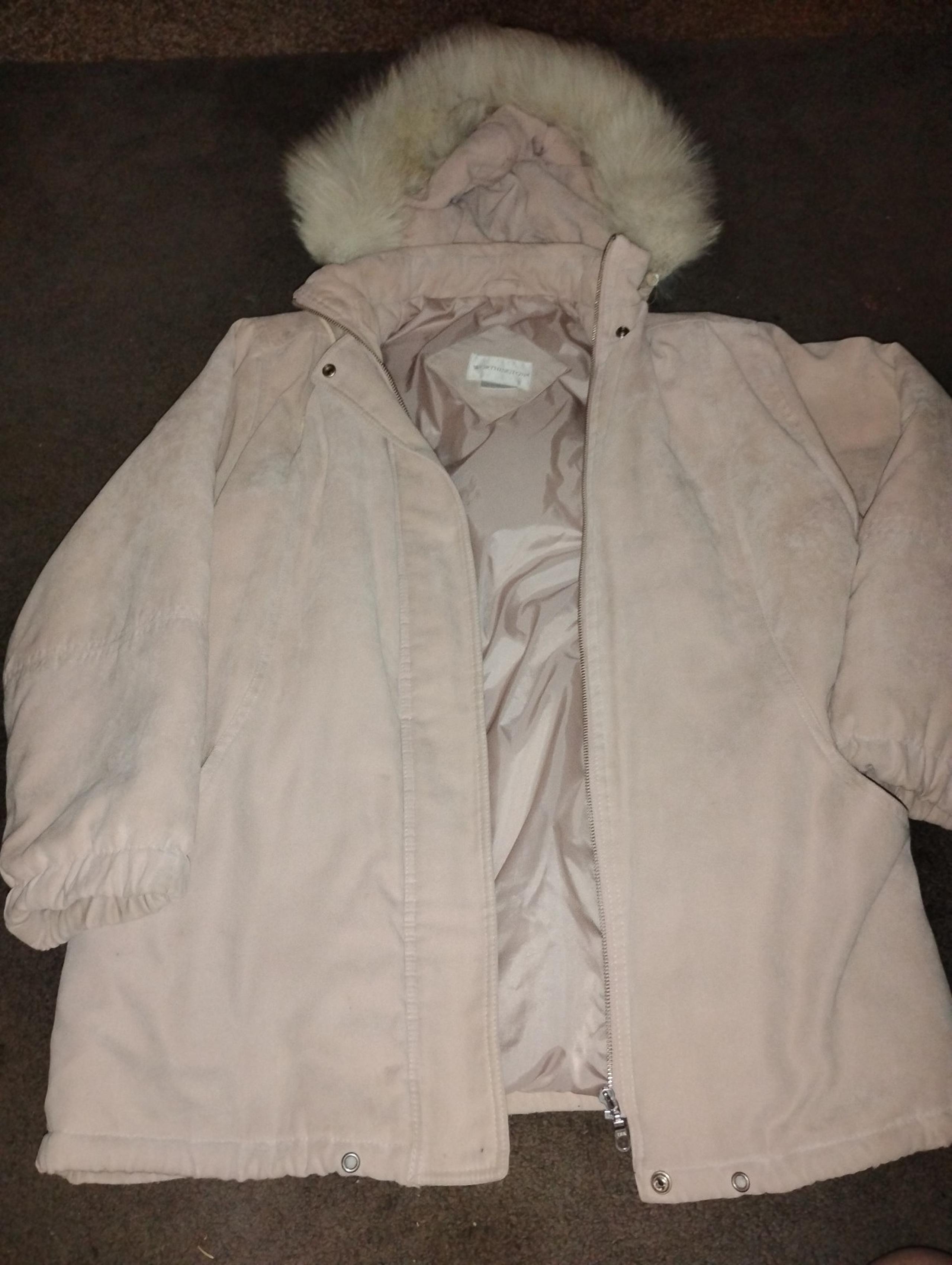 Worthington brand women's MEDIUM winter coat- light pink- Thermalite- Fur hood