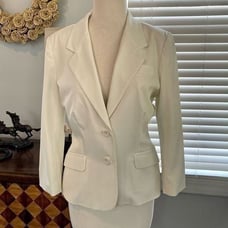 Elizabeth and James Ecru Blazer