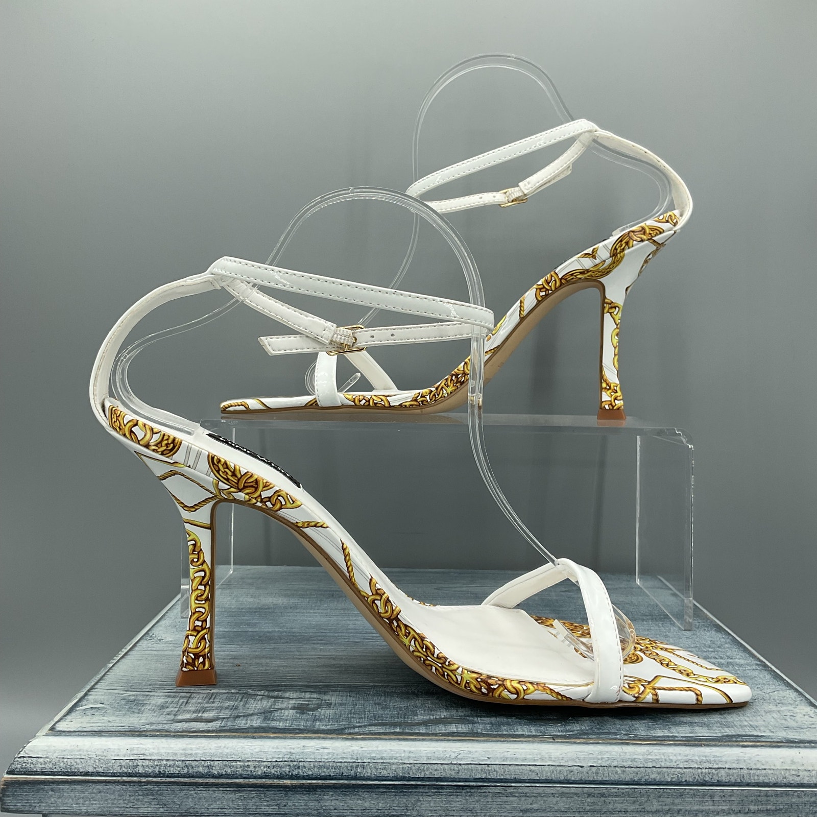 NEW Nine West Women’s Yess Ankle Strap Sandals White Size 11M
