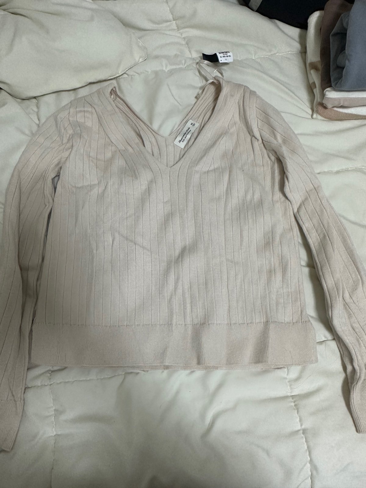 Abercrombie and fitch sweater